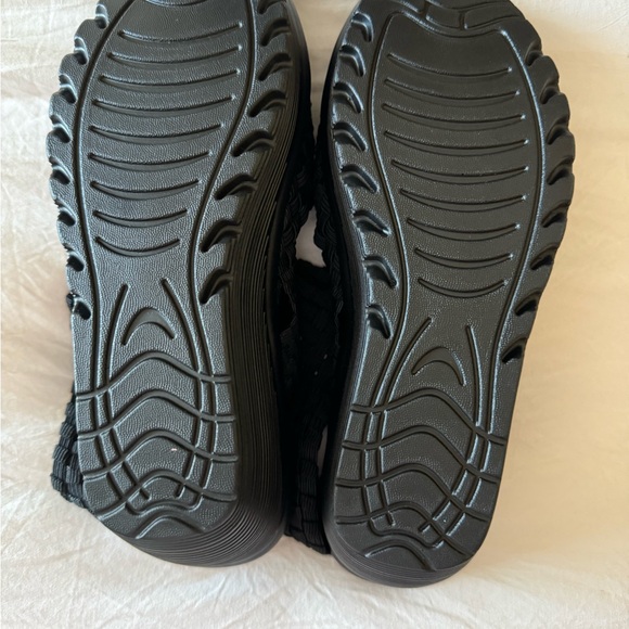 HKR Womens Lot Of 2 Stretch Woven Sandals Summer Black Sz 38 New - Picture 5 of 6